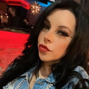 Meet your Posher, Gutierrez